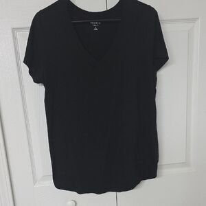 Torrid Classic Black V-Neck Short Sleeve Tee